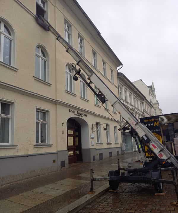 Möbellift in Gelsenkirchen für den Firmenumzug